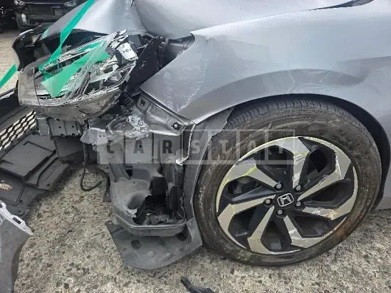 Photo 2 of 7: 2017 Honda Accord 2.4, VIN 1HGCR2680HA511202 — Korean insurance auction