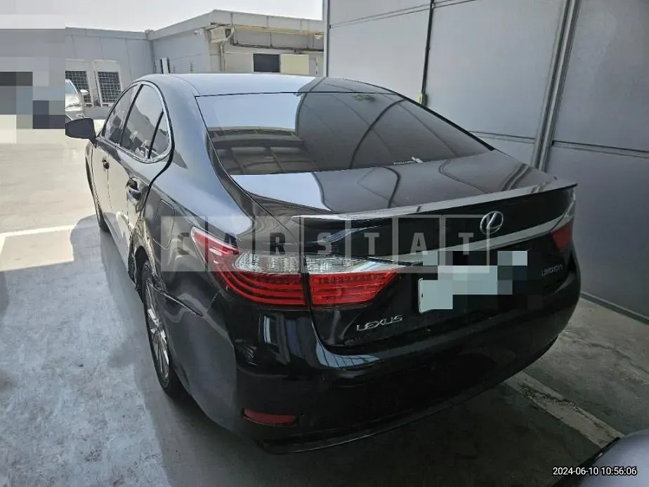 Photo 2 of 6: 2015 Lexus ES300h — Korean insurance auction