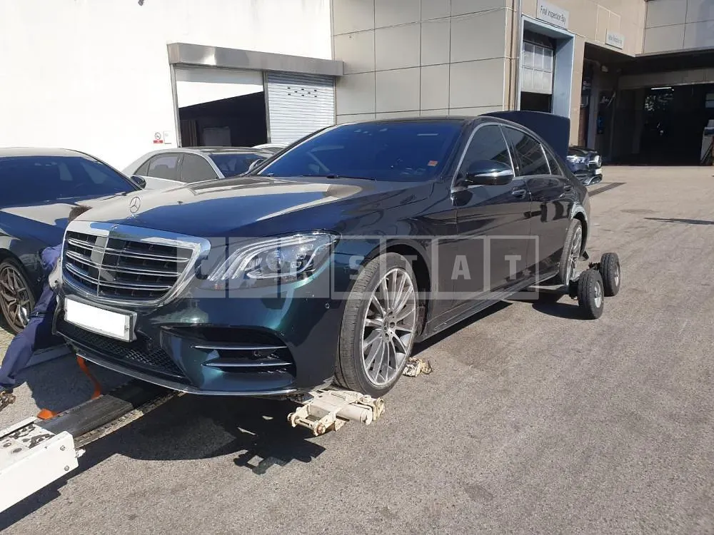 Photo 2 of 11: 2018 Mercedes-Benz S450, VIN WDDUG6EBXJA383845 — Korean insurance auction