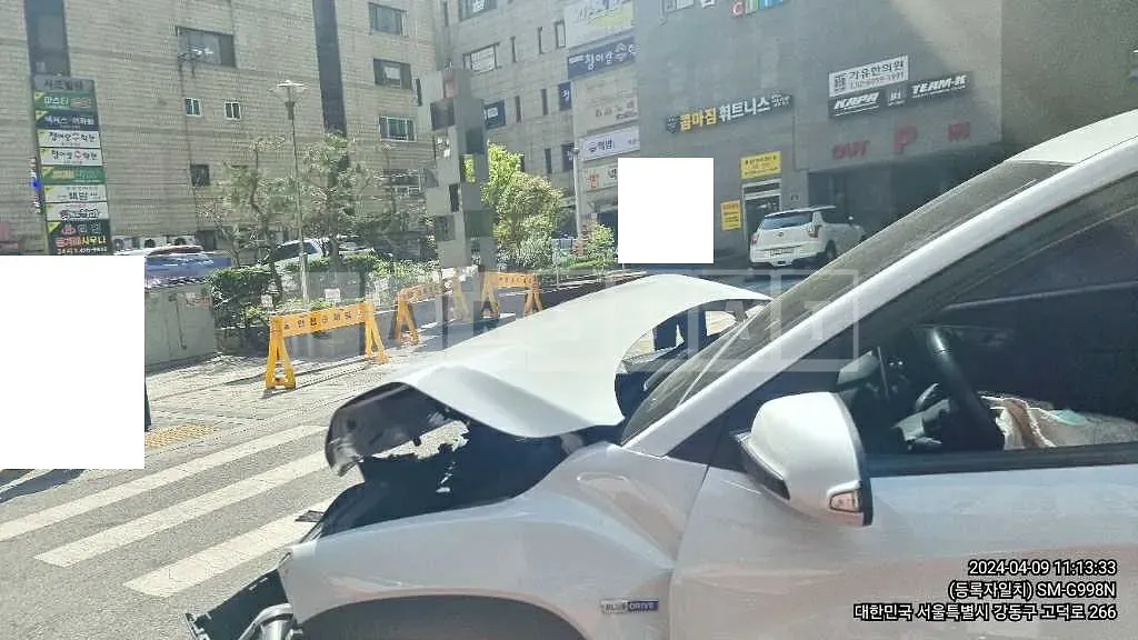 Photo 2 of 17: 2020 Hyundai Kona — Korean insurance auction