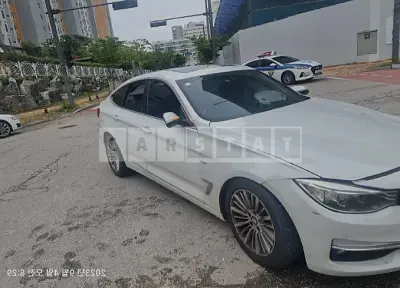 Photo 1 of 5: 2015 BMW 320d GranTurismo, VIN WBA3Y3108FD772024 — Korean insurance auction