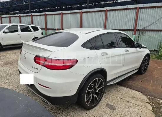 Photo 2 of 15: 2018 Mercedes-Benz GLC43 4Matic Coupe — Korean insurance auction