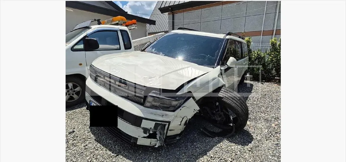 Photo 2 of 7: 2024 Hyundai Santa Fe MX5 4WD — Korean insurance auction