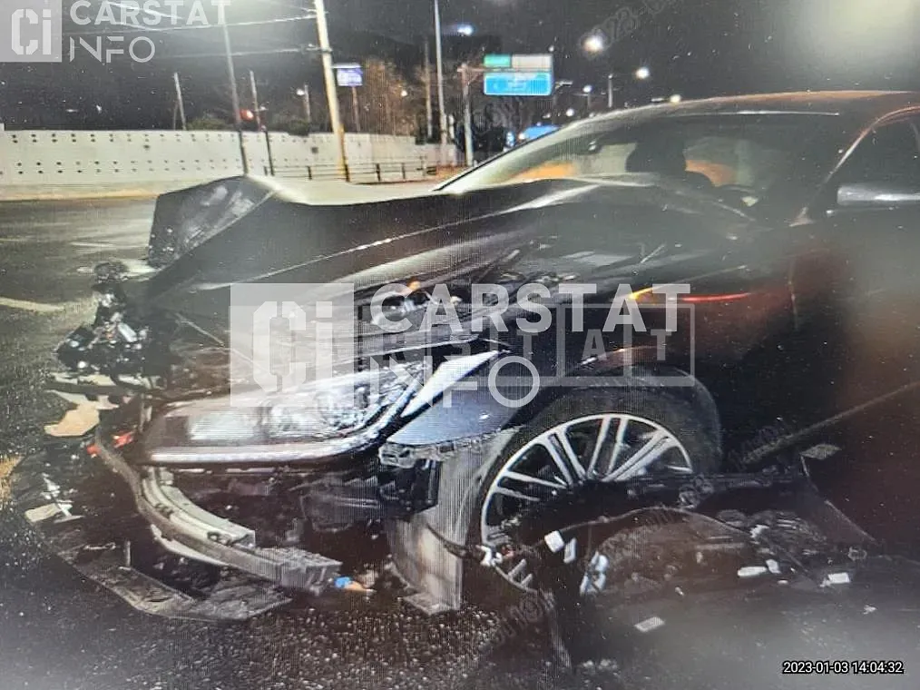 Photo 2 of 8: 2019 Genesis G80 3.3 — Korean insurance auction
