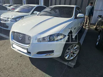 Photo 1 of 19: 2015 Jaguar XF 3.0d, VIN SAJAA0543FNU54446 — Korean insurance auction