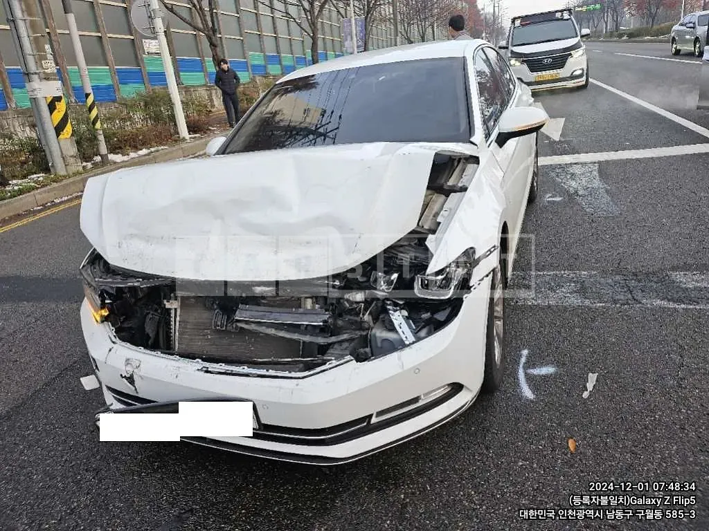 Photo 2 of 9: 2018 Volkswagen Passat GT 2.0TDI — Korean insurance auction