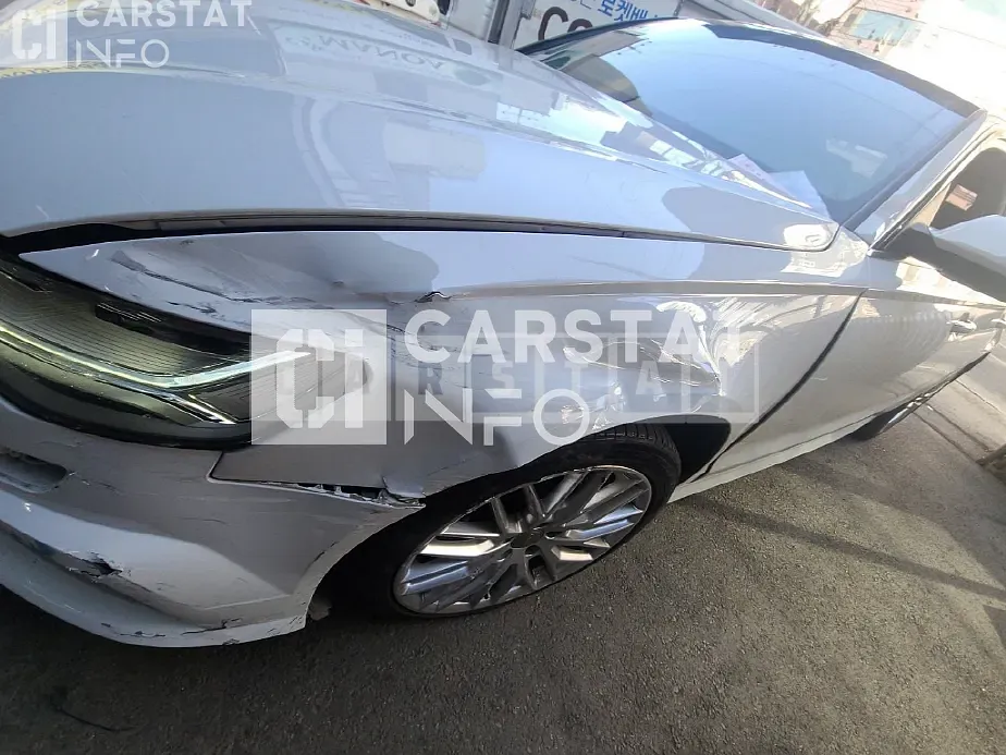 Photo 2 of 48: 2018 Audi A6 35 TDI, VIN WAUZZZ4G5JN075335 — Korean insurance auction