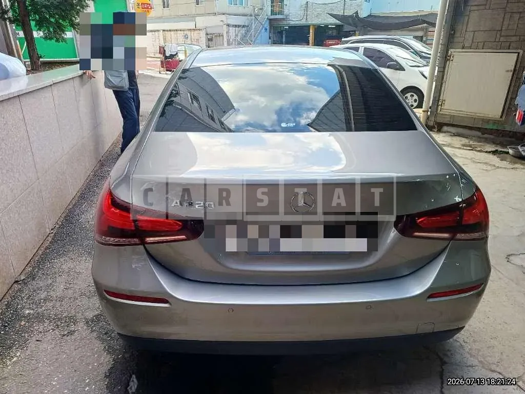 Photo 2 of 10: 2020 Mercedes-Benz A220 Sedan — Korean insurance auction