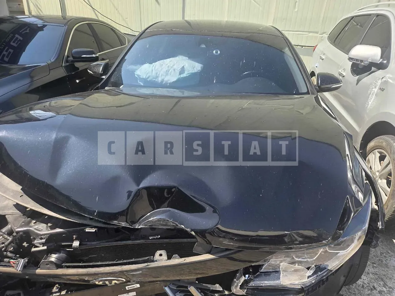 Photo 2 of 21: 2019 Kia K5, VIN KNAGU411BLA354873 — Korean insurance auction