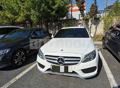 Photo 1 of 23: 2017 Mercedes-Benz C200 — Korean insurance auction