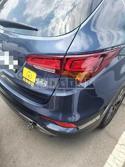 Photo 1 of 15: 2017 Hyundai Santa Fe DM 4WD — Korean insurance auction