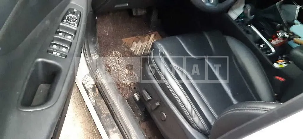 Photo 2 of 10: 2019 Hyundai Santa Fe, VIN KMHS381BDKU161183 — Korean insurance auction