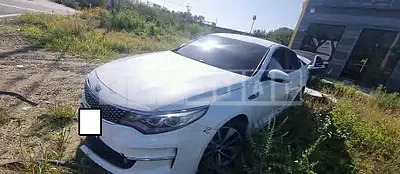 Photo 1 of 16: 2018 Kia K5, VIN KNAGS411BJA187931 — Korean insurance auction