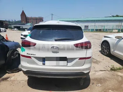 Photo 1 of 8: 2020 Hyundai Tucson TL — Korean insurance auction