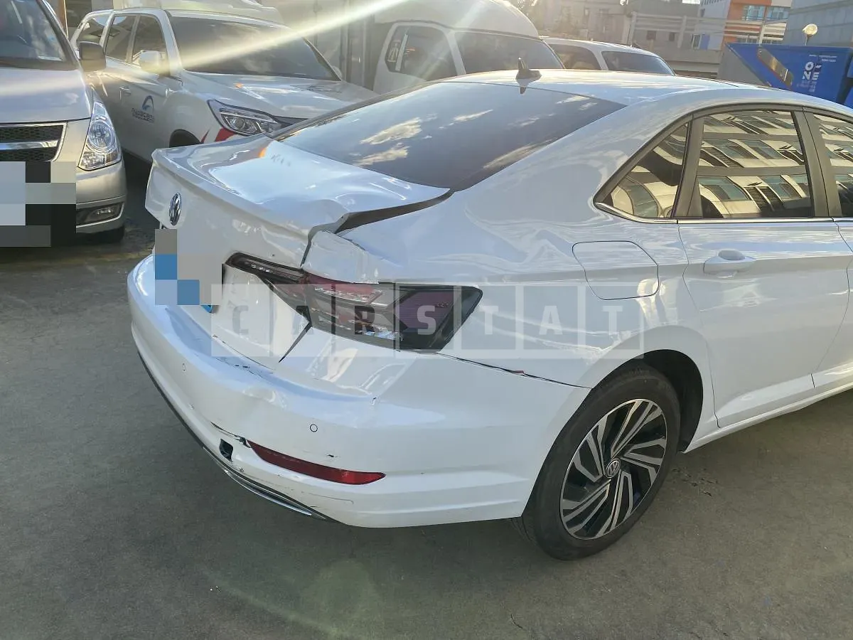 Photo 2 of 6: 2021 Volkswagen Jetta 1.4 TSI — Korean insurance auction