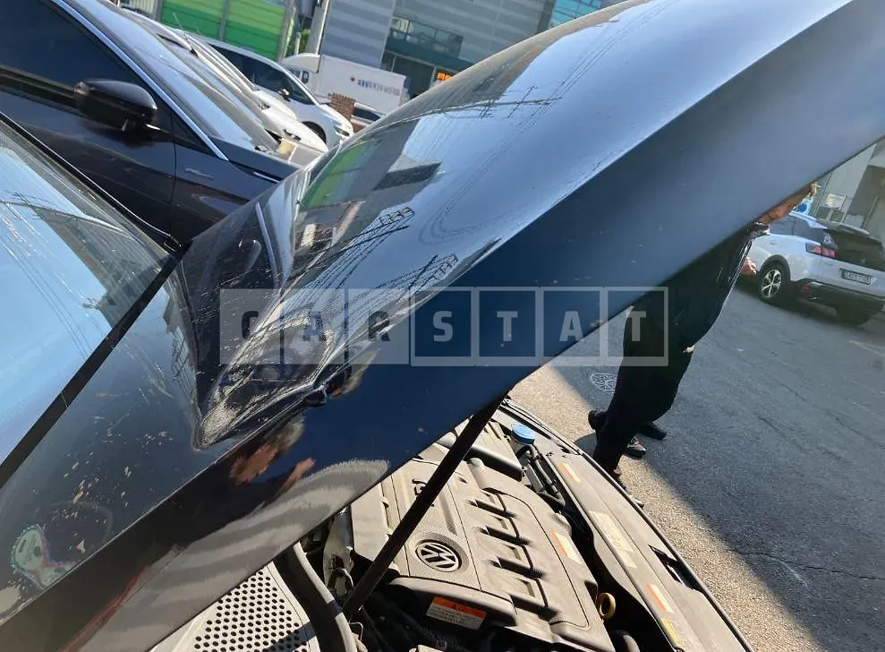 Photo 2 of 13: 2018 Volkswagen Passat GT 2.0 TDI, VIN WVWZZZ3CZJE160357 — Korean insurance auction