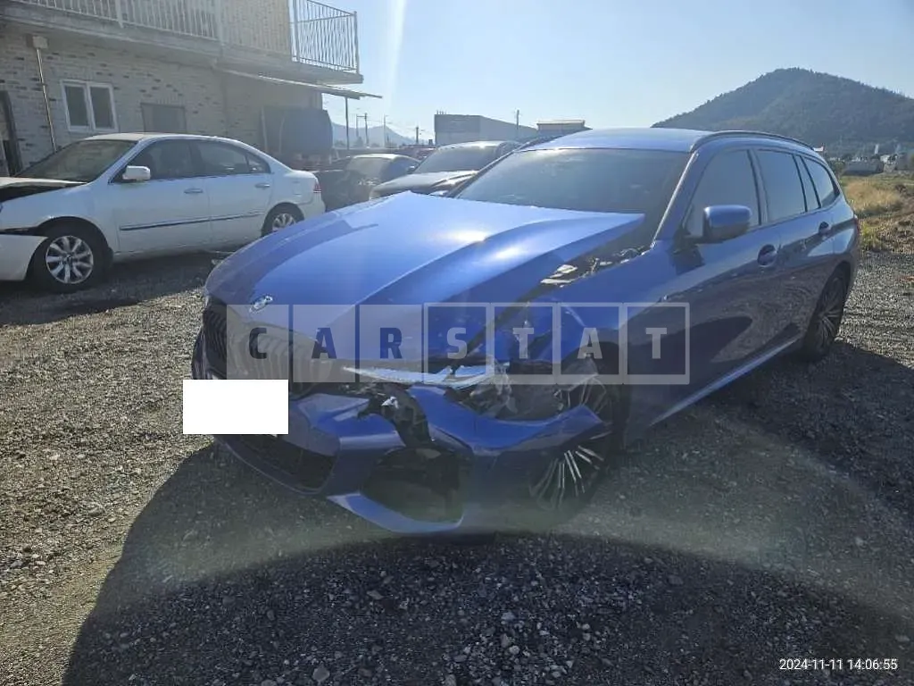 Photo 2 of 27: 2021 BMW 320d Touring — Korean insurance auction