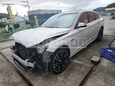 Photo 1 of 12: 2016 BMW Gran Turismo Efficient Dynamics — Korean insurance auction