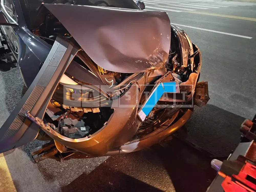 Photo 2 of 15: 2021 Tesla Model 3 Performance, VIN 5YJ3E1EC1MF912232 — Korean insurance auction