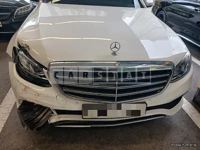 Photo 1 of 11: 2016 Mercedes-Benz E220 d — Korean insurance auction