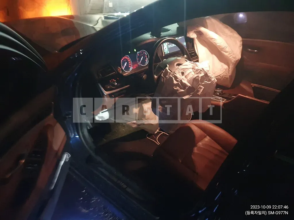 Photo 2 of 9: 2014 BMW 520d — Korean insurance auction
