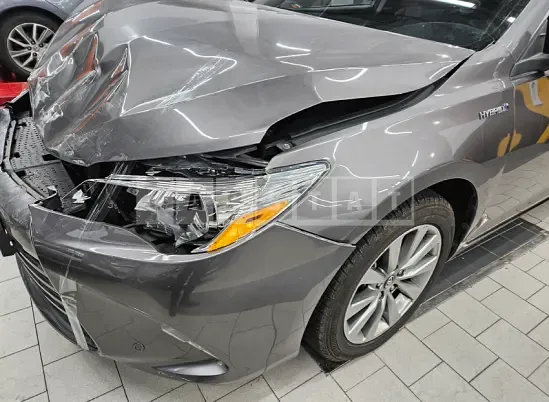 Photo 2 of 25: 2017 Toyota Camry Hybrid LE — Korean insurance auction