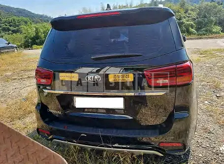 Photo 2 of 50: 2019 Kia Carnival, VIN KNAMC81ABKS559805 — Korean insurance auction