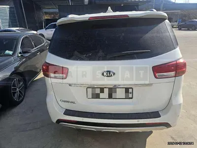 Photo 1 of 34: 2016 Kia Carnivals — Korean insurance auction