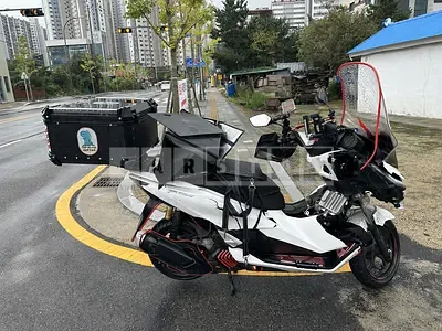 Photo 1 of 11: 2025 Honda (Two-Wheel) PCX125 — Korean insurance auction