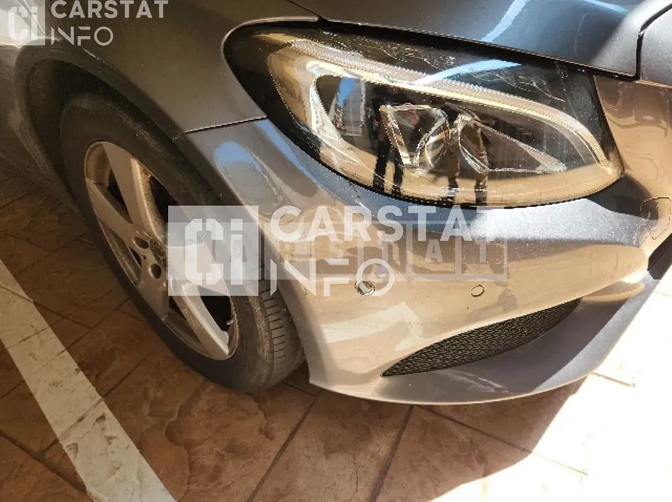 Photo 2 of 16: 2018 Mercedes-Benz Subsequent C200 d — Korean insurance auction