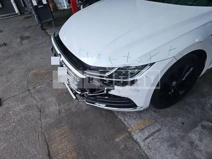 Photo 2 of 17: 2018 Volkswagen Atheon 2.0 TDI, VIN WVWZZZ3HZKE010928 — Korean insurance auction