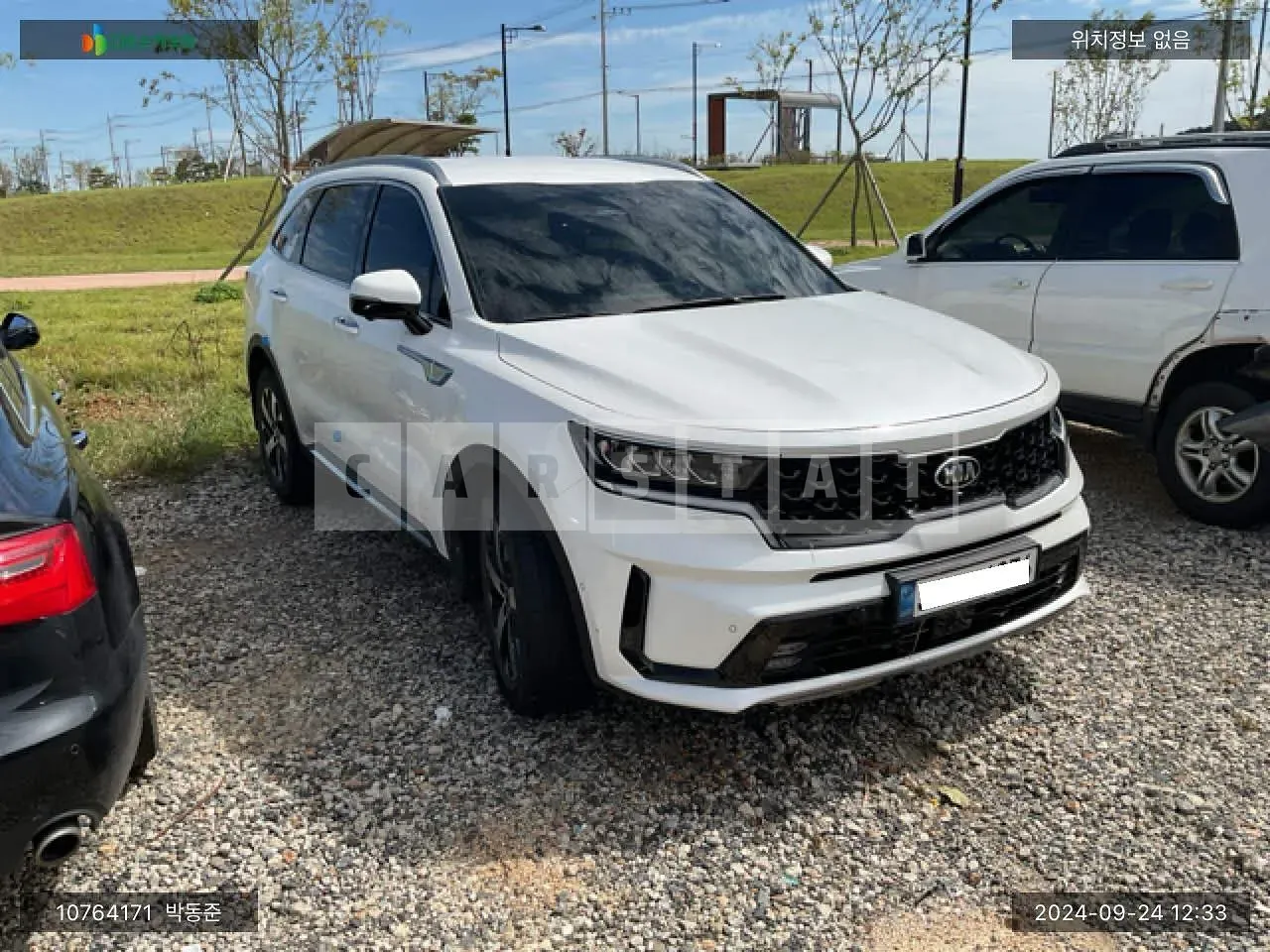 Photo 2 of 22: 2021 Kia Sorento, VIN KNARM81FGMA112905 — Korean insurance auction