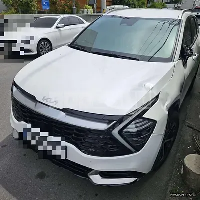 Photo 1 of 22: 2023 Kia Sportage Hybrid — Korean insurance auction