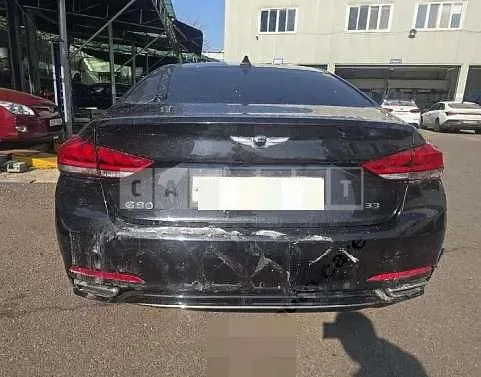 Photo 2 of 19: 2019 Genesis G80 — Korean insurance auction