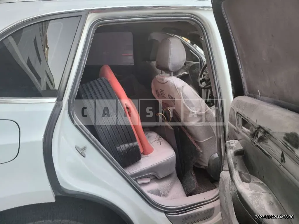 Photo 2 of 18: 2016 Audi Q5 35 TDI quattro, VIN WAUZZZ8R0GA050175 — Korean insurance auction