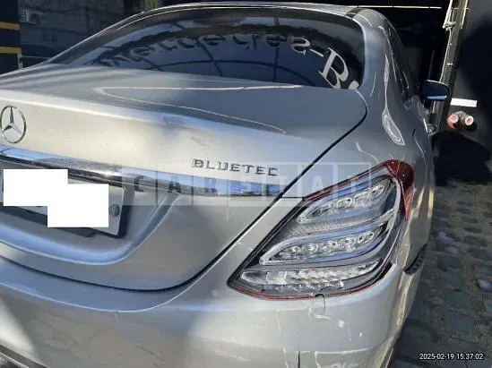 Photo 2 of 31: 2015 Mercedes-Benz C220 BlueTec — Korean insurance auction