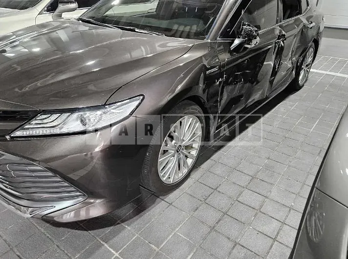 Photo 2 of 20: 2020 Toyota Camry Hybrid — Korean insurance auction