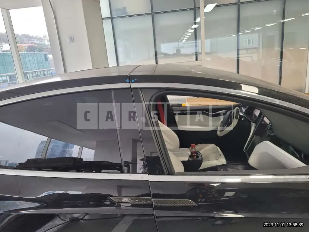 Photo 2 of 29: 2020 Tesla Model X, VIN 5YJXCAE24LF286950 — Korean insurance auction