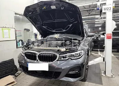 Photo 1 of 17: 2022 BMW 320e, VIN WBA11GK0XNFM71095 — Korean insurance auction
