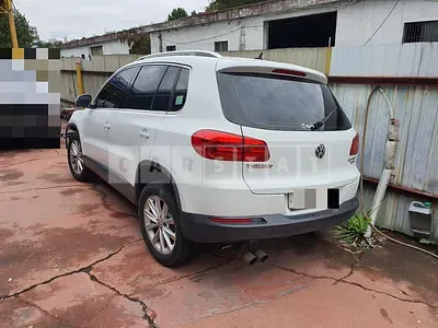 Photo 1 of 8: 2015 Volkswagen Tiguan 2.0 TDI Blue Motion, VIN WVGZZZ5NZFW572263 — Korean insurance auction
