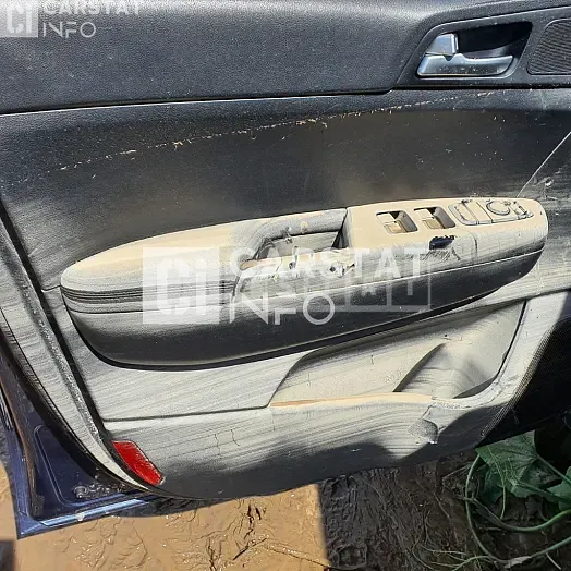 Photo 2 of 23: 2018 Kia Sportage, VIN KNAPM813BJK460135 — Korean insurance auction