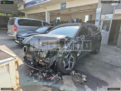 Photo 1 of 19: 2022 Hyundai Tucson, VIN KMHJE81CBNU116932 — Korean insurance auction