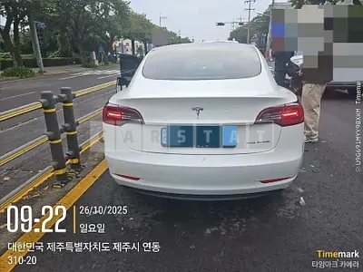 Photo 1 of 10: 2022 Tesla Model 3 Long Range — Korean insurance auction