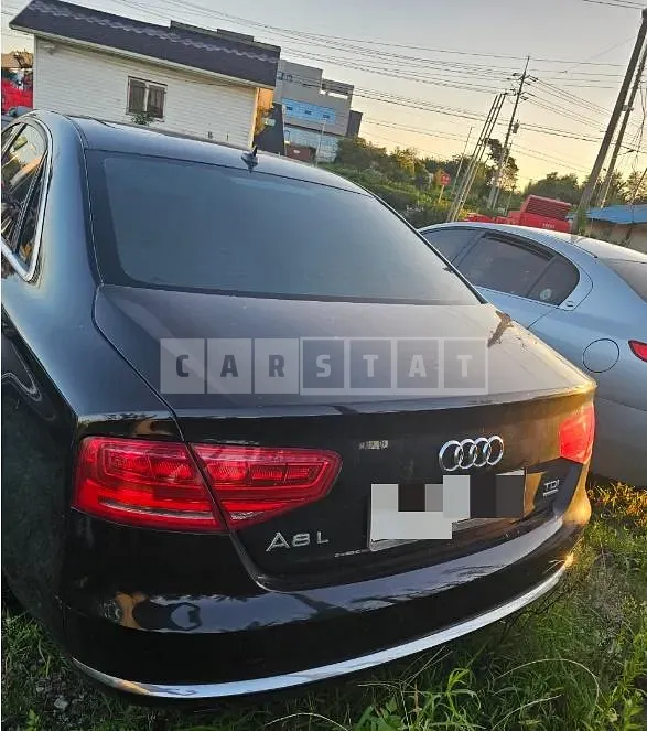 Photo 2 of 12: 2014 Audi A8 Lwb 3.0 TDI quattro — Korean insurance auction