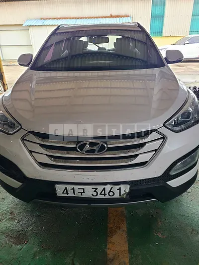 Photo 1 of 11: 2015 Hyundai Santa Fe, VIN KMHSW81UBFU401249 — Korean insurance auction