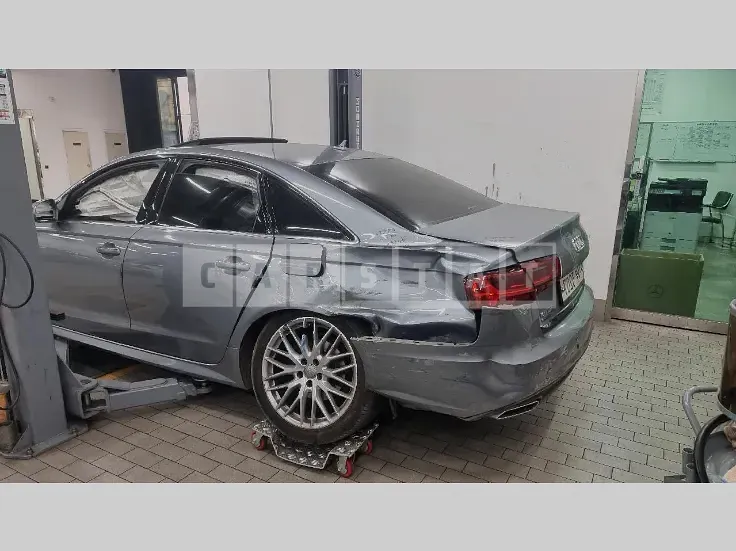 Photo 2 of 5: 2018 Audi A6 35 TDI Four, VIN WAUZZZ4G6JN067163 — Korean insurance auction