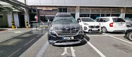 Photo 2 of 32: 2021 Kia Carnival, VIN KNANE813BMS094972 — Korean insurance auction