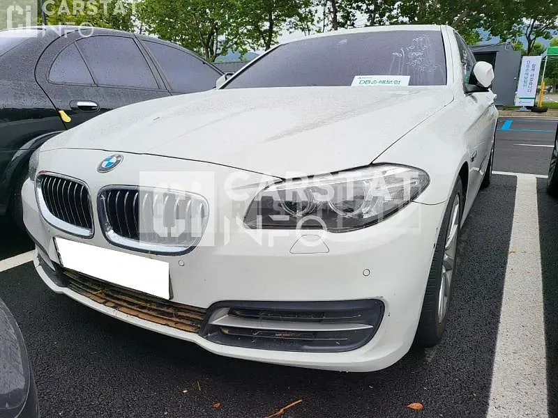 Photo 2 of 7: 2015 BMW 528i, VIN WBA5A5105GG177897 — Korean insurance auction