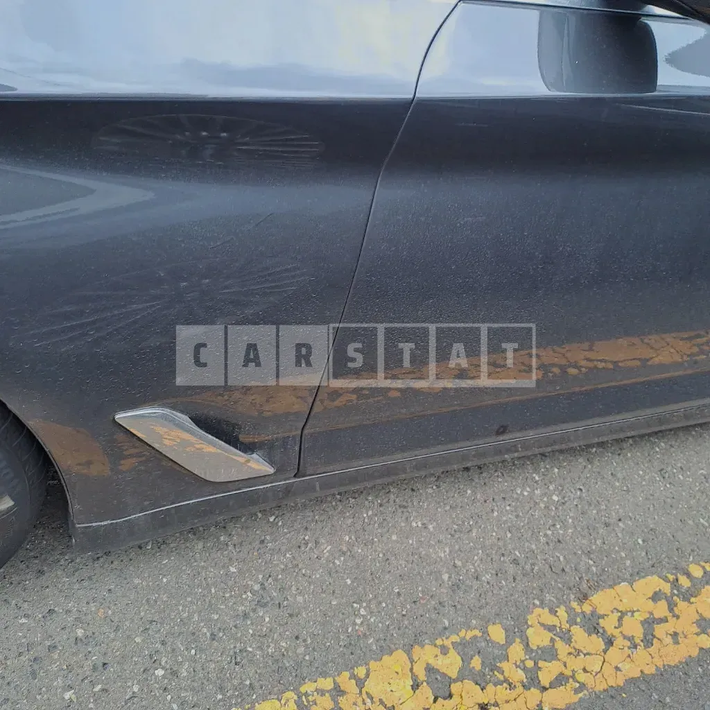 Photo 2 of 9: 2021 BMW 520i, VIN WBA11BH04MCH49762 — Korean insurance auction