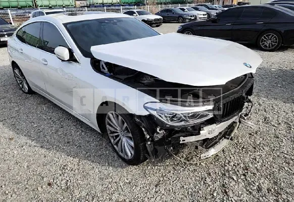 Photo 2 of 28: 2019 BMW 620d Luxury, VIN WBAJX210XKBJ21987 — Korean insurance auction